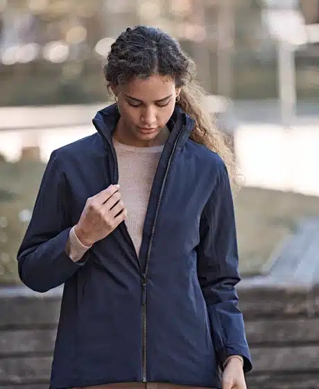 Allväders Jacka Vind och Vattentät  - Dam